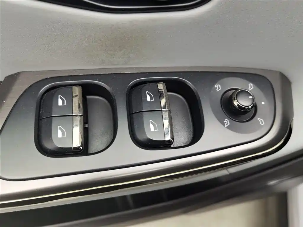 NIO NIO EC6 2020 605KM Sport Edition 2021 - thumbnail 9