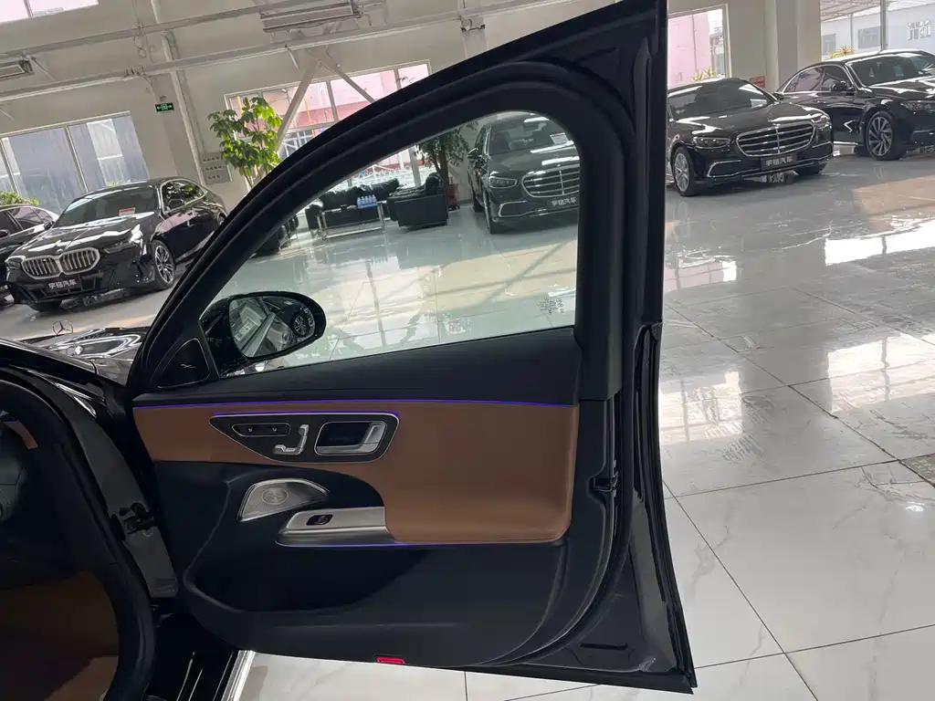 Mercedes-Benz Mercedes-Benz E-Class 2026 E 300 L Luxury Model 2026 - thumbnail 30