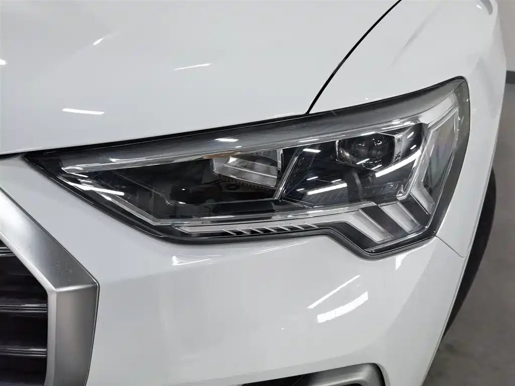 Audi Audi Q3 2019 35 TFSI Sport Line 2020 - thumbnail 7