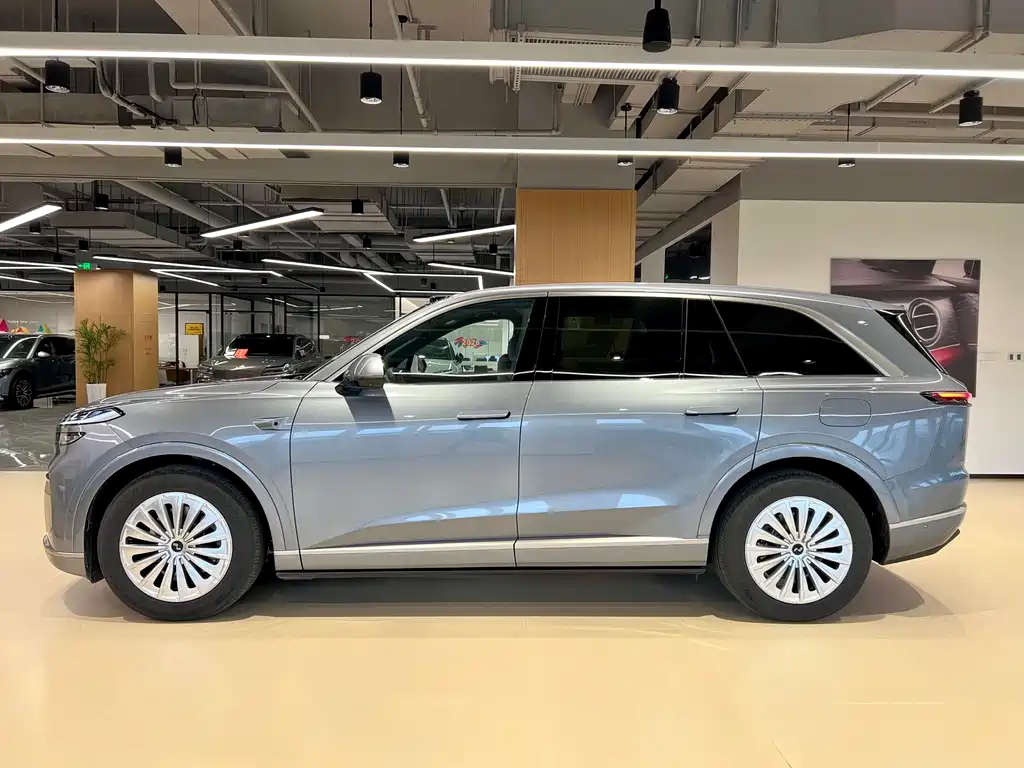 Letao NIO L90 2025 Max 6-seater Edition 2025 - thumbnail 2