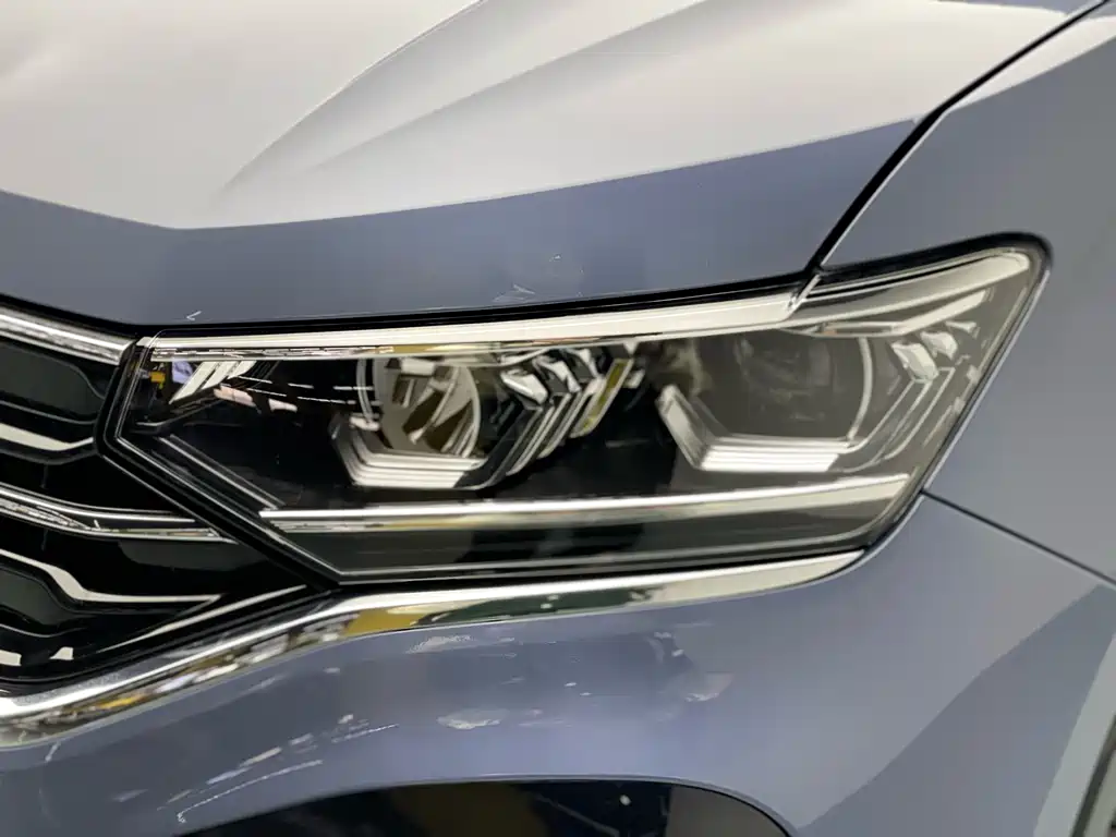 Volkswagen Tayron X 2020 380TSI 4Motion Premium Intelligent Connectivity Edition 2022 - thumbnail 4