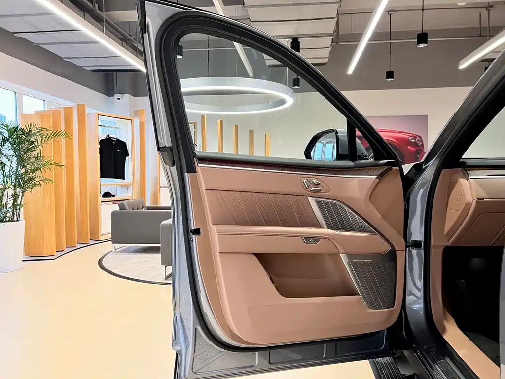 Letao NIO L90 2025 Max 6-seater Edition 2025 - thumbnail 12