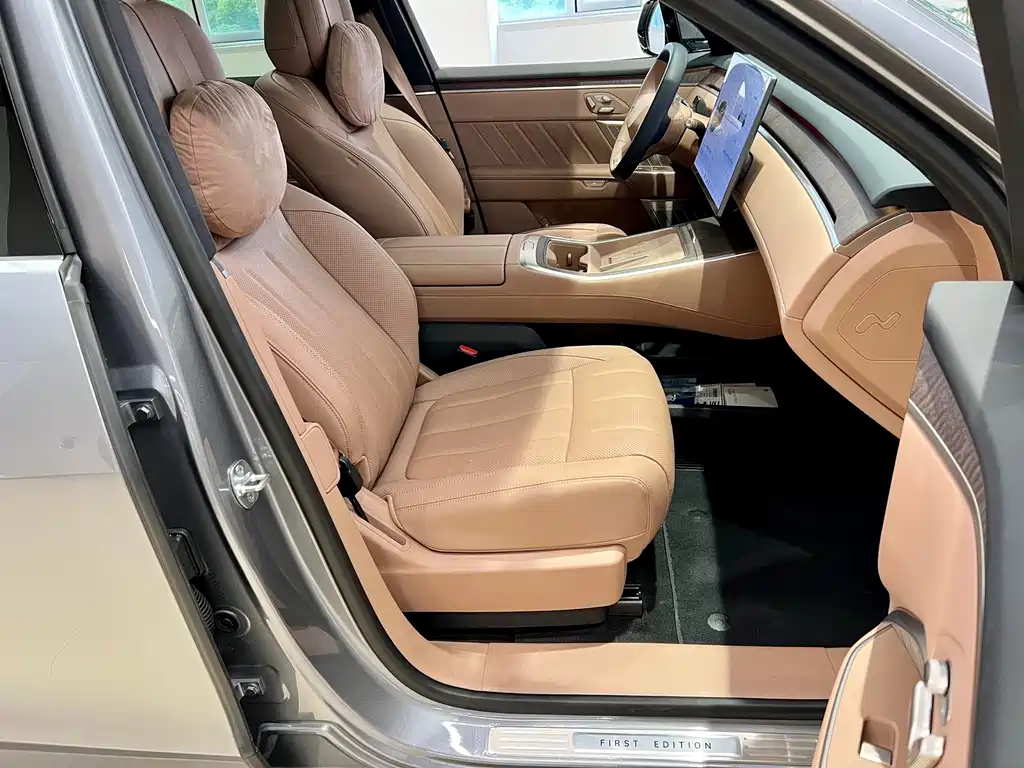 Letao NIO L90 2025 Max 6-seater Edition 2025 - thumbnail 14