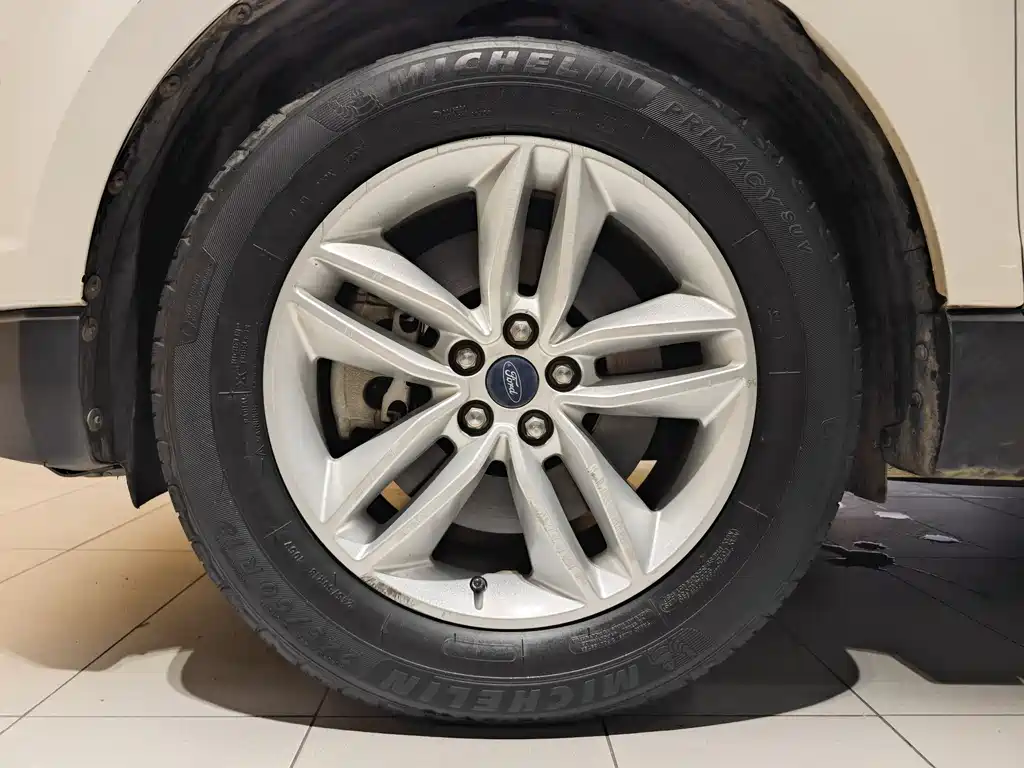 Ford Ford Edge 2018 EcoBoost 245 AWD Platinum 7-seater China V 2018 - thumbnail 5