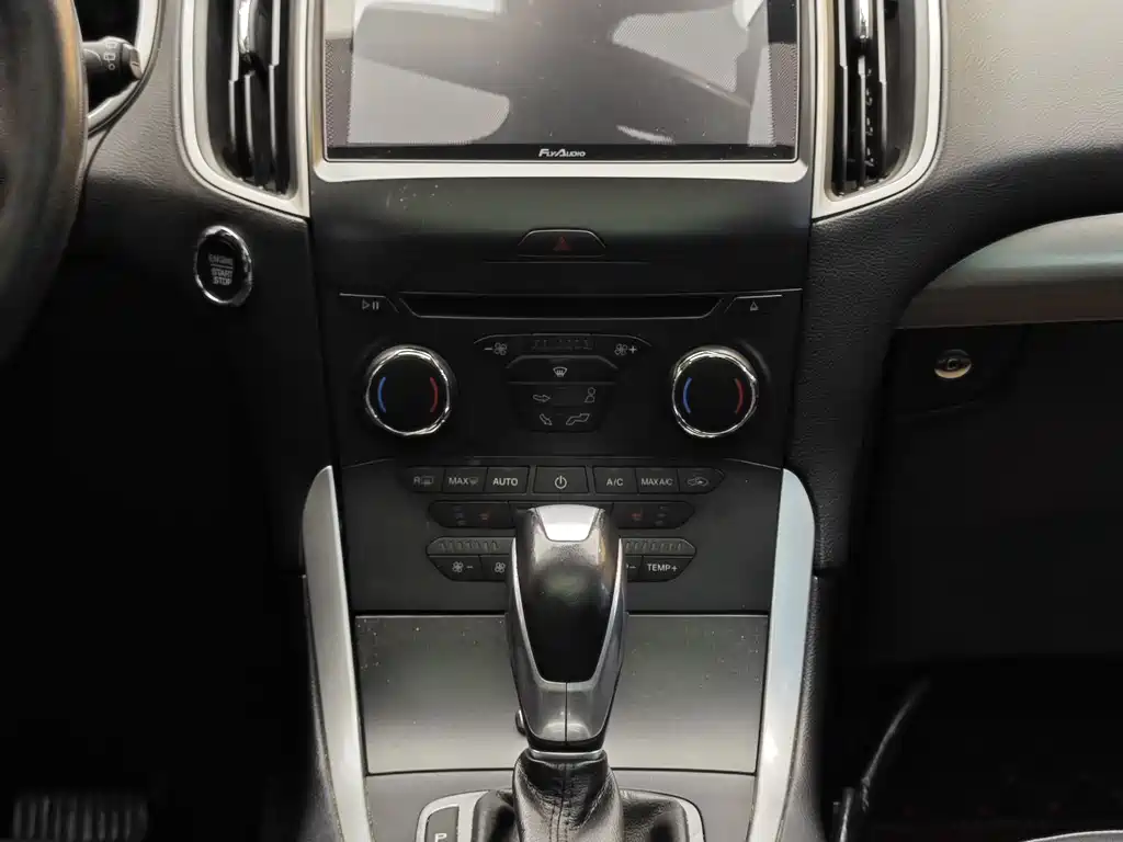 Ford Ford Edge 2018 EcoBoost 245 AWD Platinum 7-seater China V 2018 - thumbnail 18