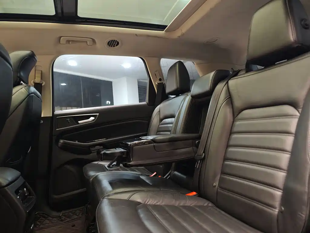Ford Ford Edge 2018 EcoBoost 245 AWD Platinum 7-seater China V 2018 - thumbnail 22