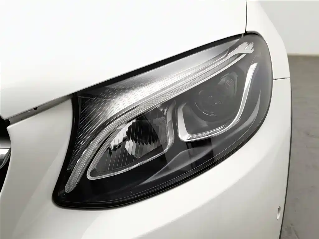 Mercedes-Benz Mercedes-Benz GLC 2019 GLC 200 L 4MATIC 2019 - thumbnail 7