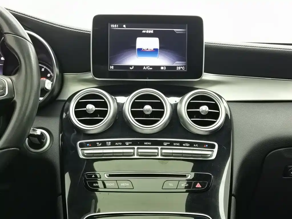 Mercedes-Benz Mercedes-Benz GLC 2019 GLC 200 L 4MATIC 2019 - thumbnail 12