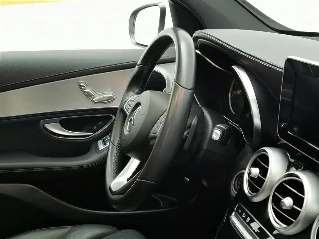 Mercedes-Benz Mercedes-Benz GLC 2019 GLC 200 L 4MATIC 2019 - thumbnail 22