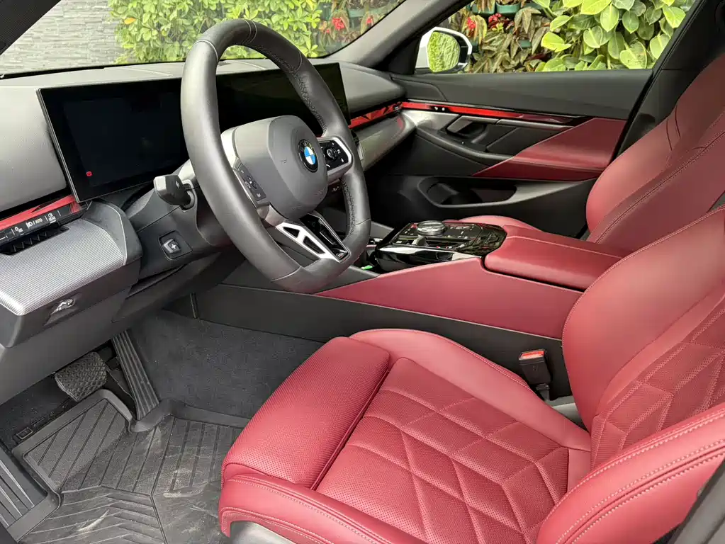 BMW BMW 5 Series Import 2024 530i Leading Model M Sport Package 2025 - thumbnail 10