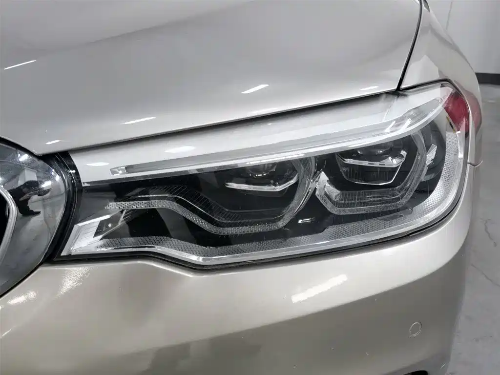 BMW BMW 5 Series 2018 Facelift 530Li Luxury Package 2018 - thumbnail 7