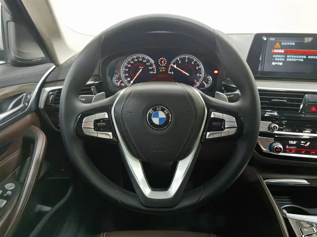 BMW BMW 5 Series 2018 Facelift 530Li Luxury Package 2018 - thumbnail 11