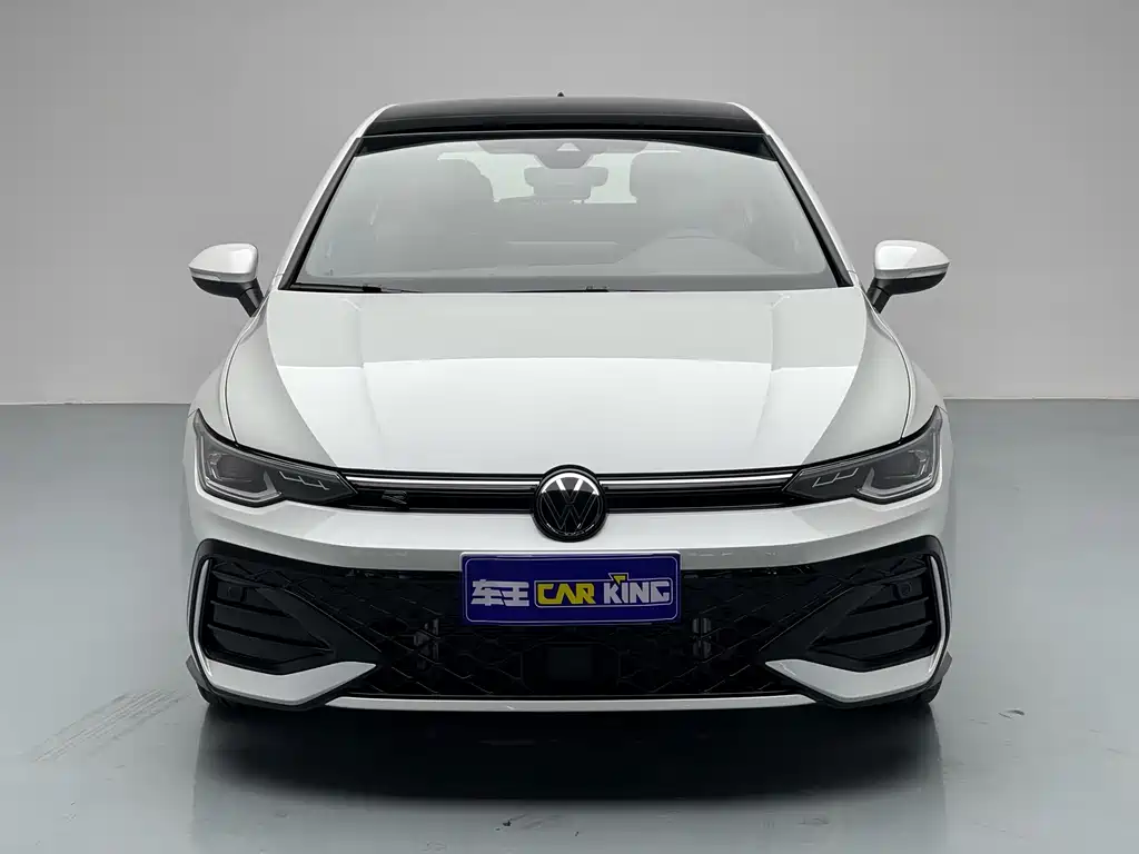 Volkswagen Golf 2025 300TSI R-Line 2025 - thumbnail 2