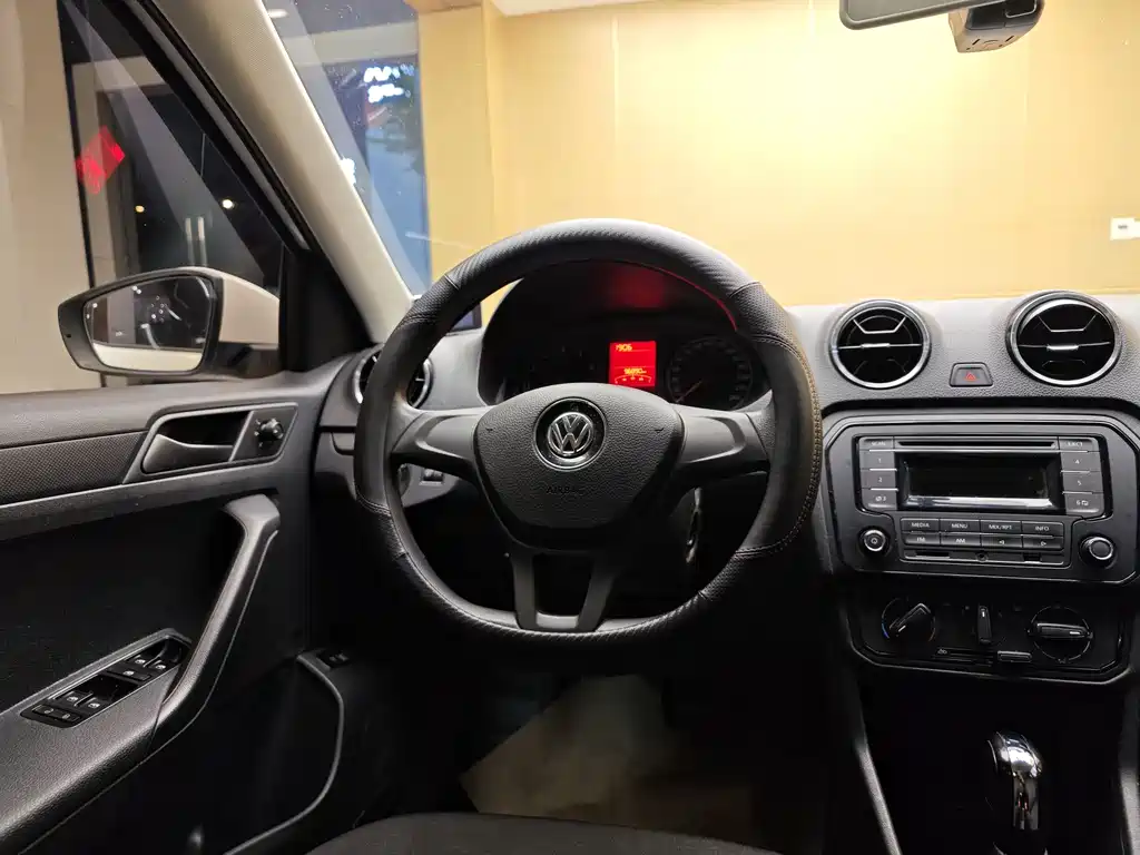 Volkswagen Volkswagen Jetta 2017 1.5L Automatic Fashion Edition 2018 - thumbnail 14