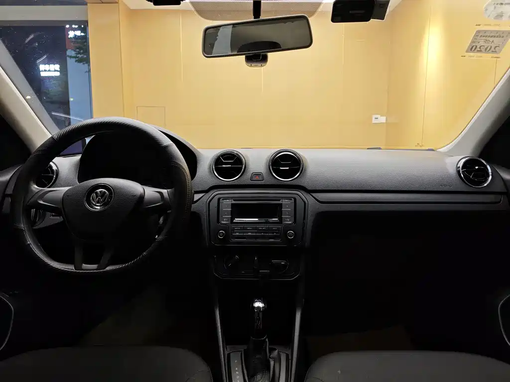 Volkswagen Volkswagen Jetta 2017 1.5L Automatic Fashion Edition 2018 - thumbnail 19