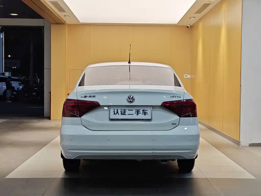Volkswagen Volkswagen Jetta 2017 1.5L Automatic Fashion Edition 2018 - thumbnail 27
