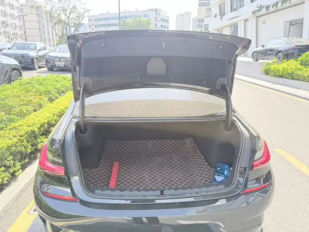 BMW BMW 3 Series 2021 325Li M Sport Package 2021 - thumbnail 6