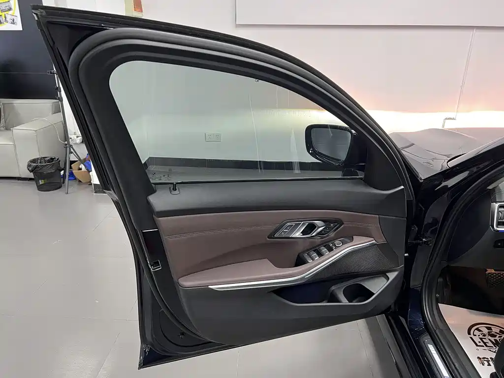 BMW BMW 3 Series 2020 Model Year Facelift 325Li Launch Edition 2020 - thumbnail 13