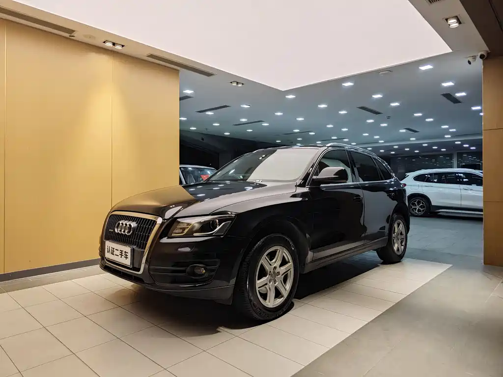 Audi Audi Q5 2012 2.0TFSI Technology Edition 2012