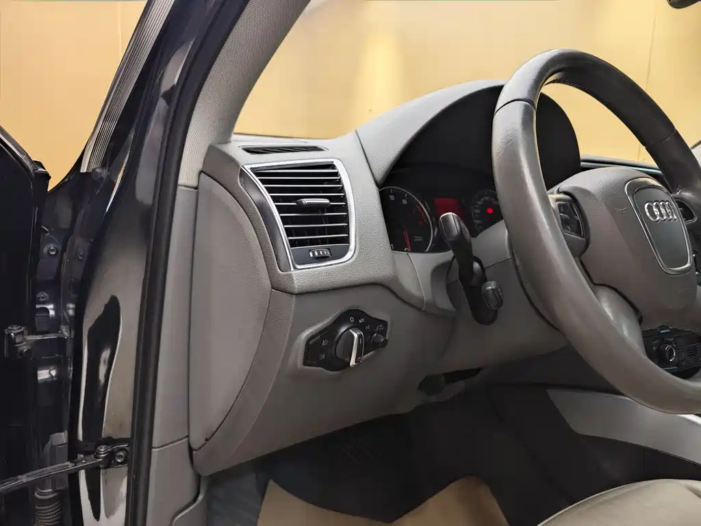 Audi Audi Q5 2012 2.0TFSI Technology Edition 2012 - thumbnail 11