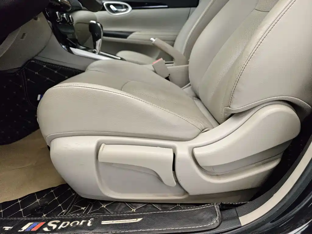 Nissan Nissan Sylphy 2016 1.6XL CVT Premium Edition 2017 - thumbnail 10