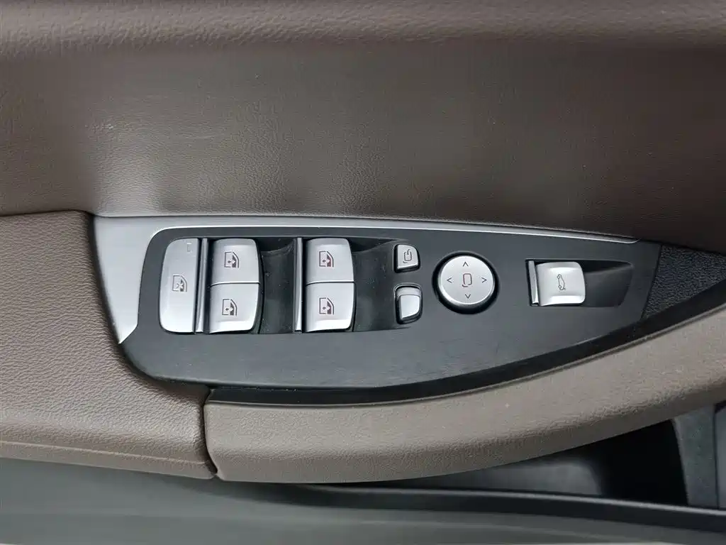 BMW BMW X3 2023 xDrive30i Leading Model M Night Package 2024 - thumbnail 9