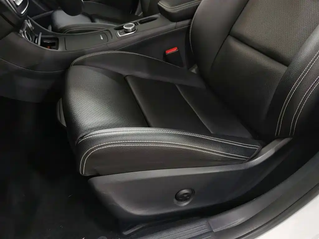 Mercedes-Benz Mercedes-Benz GLA 2016 GLA 220 4MATIC Fashion Edition 2017 - thumbnail 20