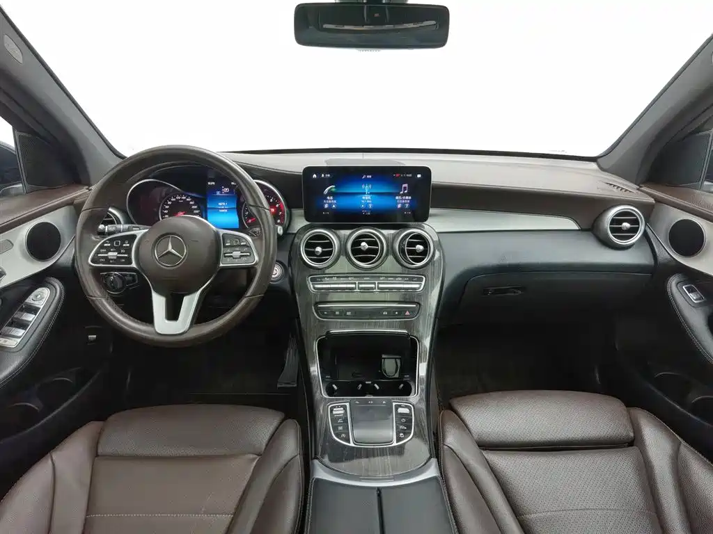 Mercedes-Benz Mercedes-Benz GLC 2020 GLC 260 L 4MATIC Sport Edition 2019 - thumbnail 5