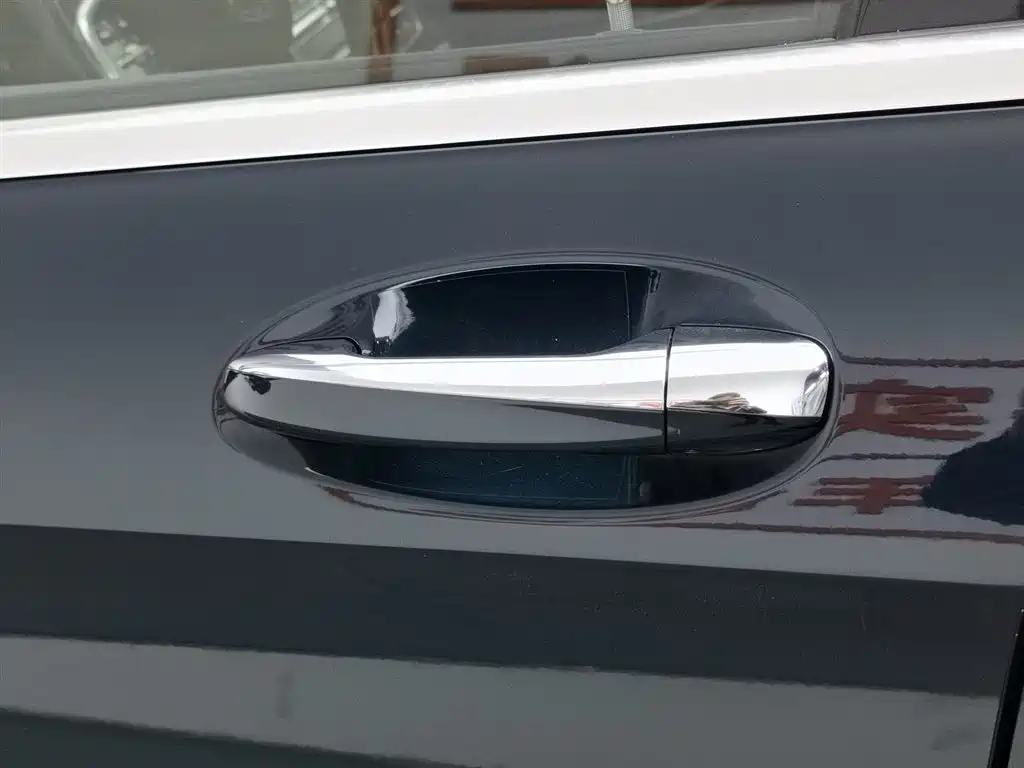 Mercedes-Benz Mercedes-Benz GLC 2020 GLC 260 L 4MATIC Sport Edition 2019 - thumbnail 18