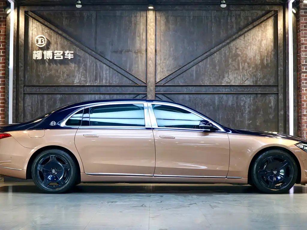 Mercedes-Benz Maybach S-Class 2021 S 480 4MATIC 2022 - thumbnail 4