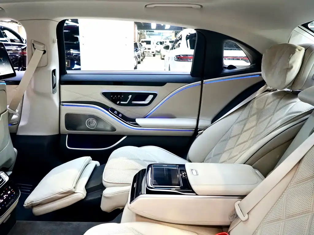 Mercedes-Benz Maybach S-Class 2021 S 480 4MATIC 2022 - thumbnail 26