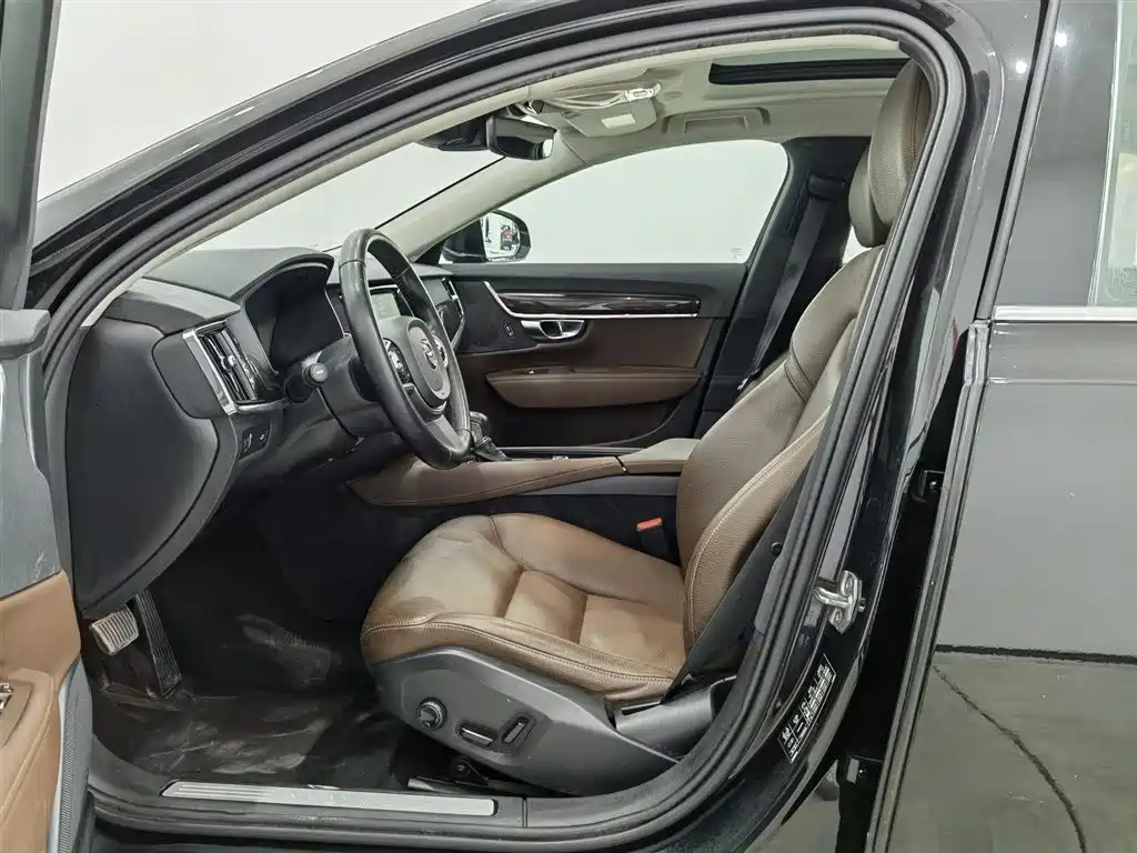 Volvo Volvo S90 2017 T4 IntelliLink Edition 2017 - thumbnail 10