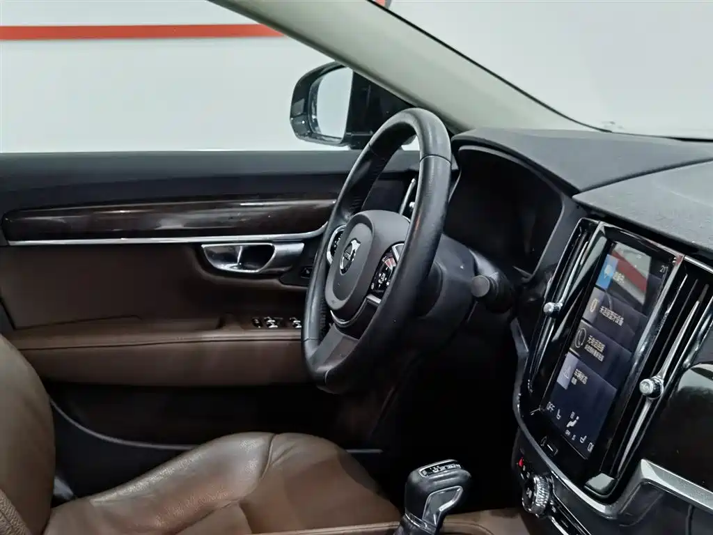 Volvo Volvo S90 2017 T4 IntelliLink Edition 2017 - thumbnail 22