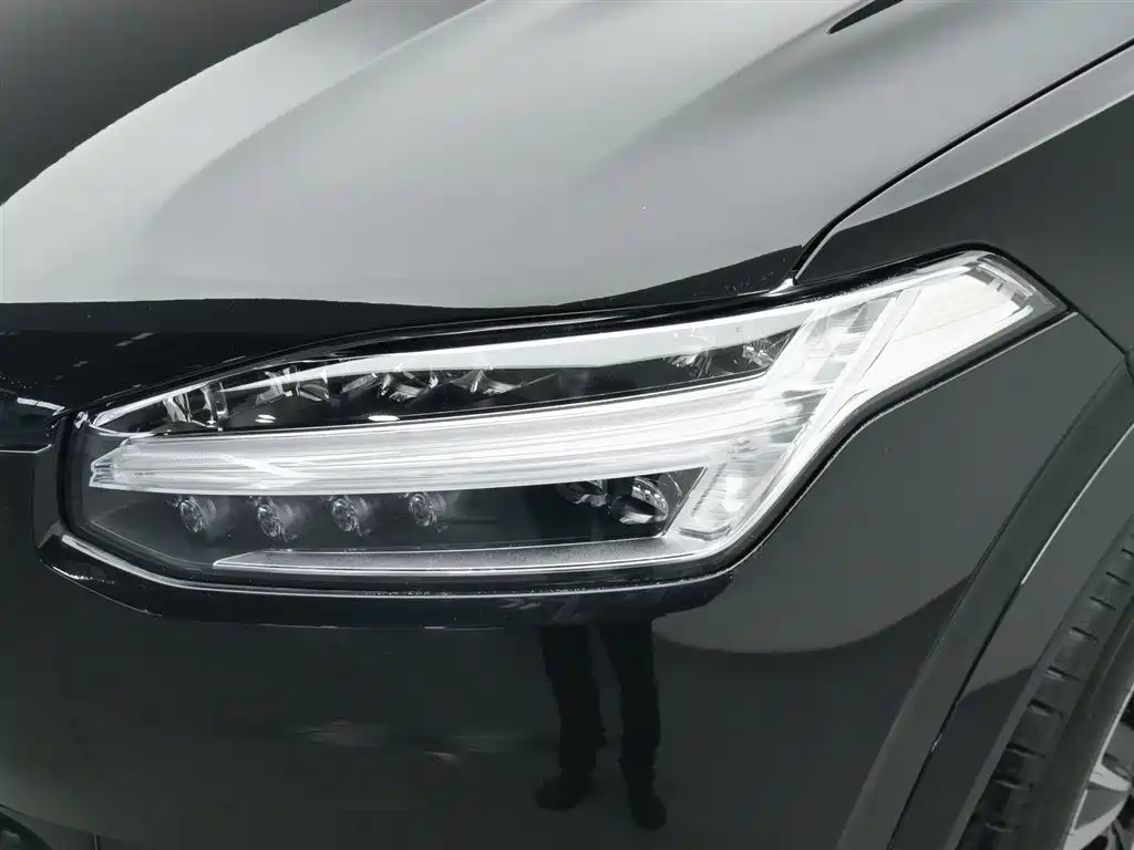 Volvo Volvo XC90 Plug-in Hybrid 2024 T8 Excellence 7-seater 2024 - thumbnail 7