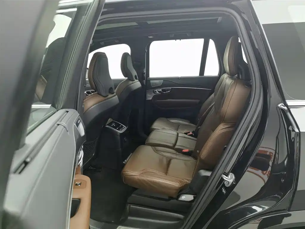 Volvo Volvo XC90 Plug-in Hybrid 2024 T8 Excellence 7-seater 2024 - thumbnail 15