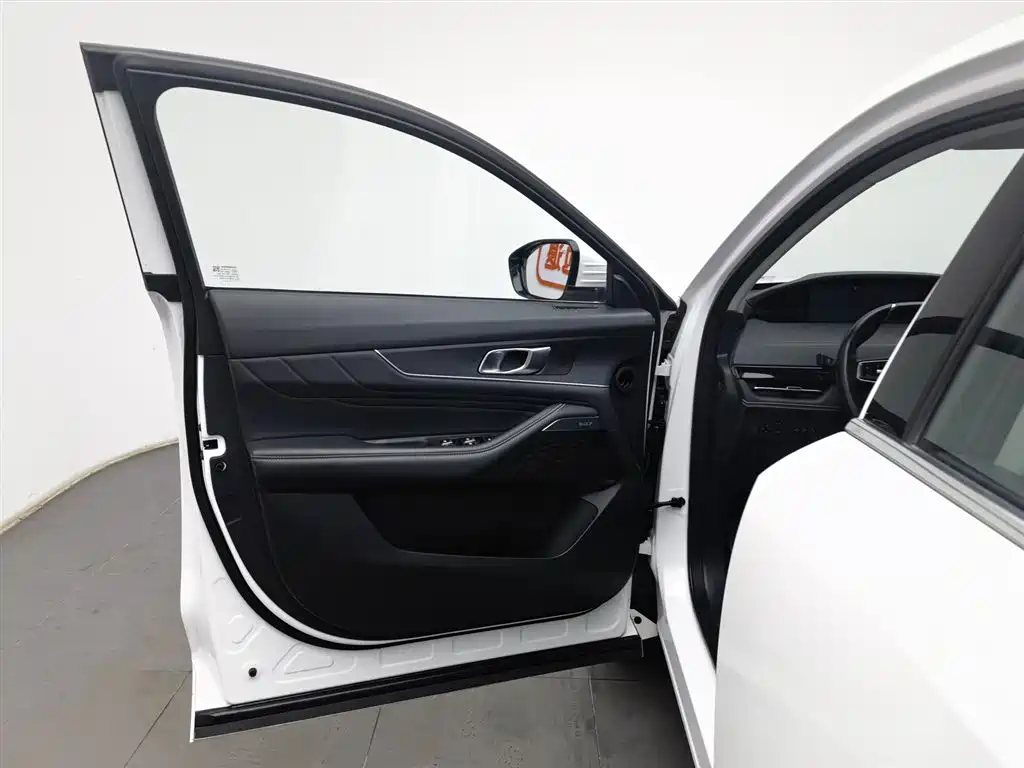 Changan Changan UNI-K 2024 2.0T Front-Wheel Drive Comfort Edition 2023 - thumbnail 8