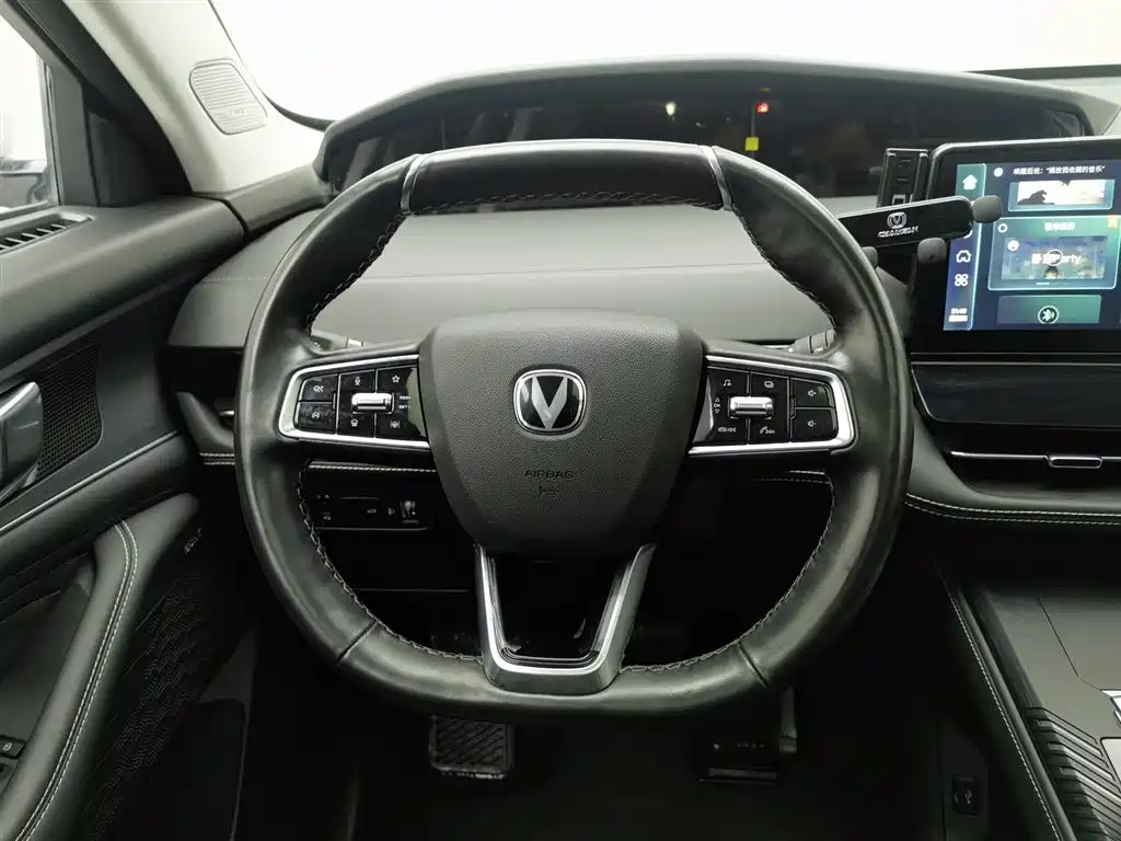 Changan Changan UNI-K 2024 2.0T Front-Wheel Drive Comfort Edition 2023 - thumbnail 11