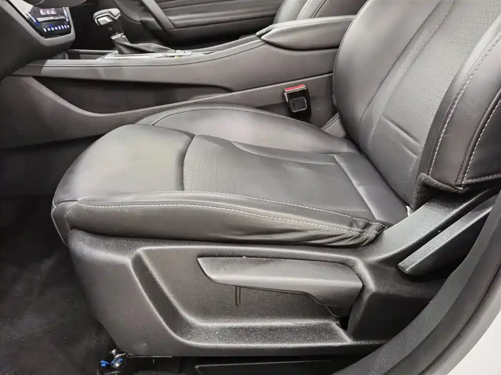 Changan Changan CS35 PLUS 2021 Glory Million Edition 1.6L CVT Elite 2021 - thumbnail 20