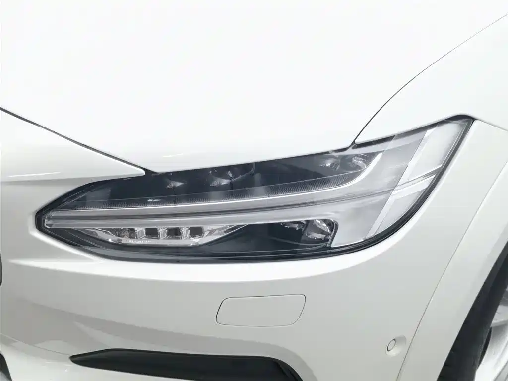 Volvo Volvo V90 2017 Cross Country T5 AWD Intelligent Edition 2018 - thumbnail 7