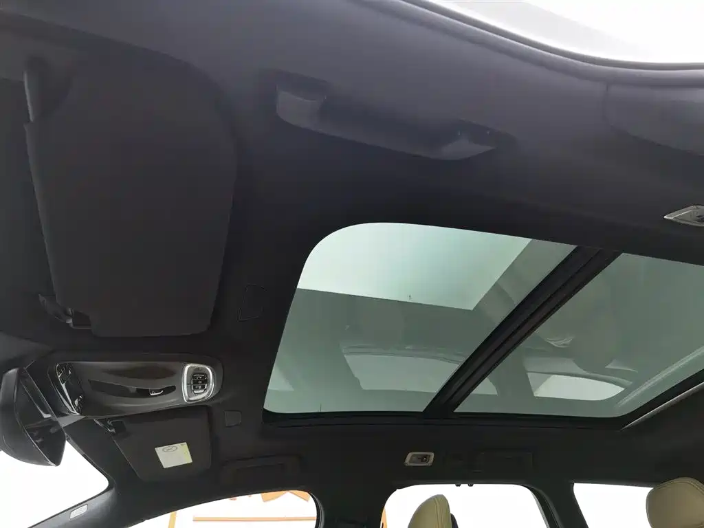 Volvo Volvo V90 2017 Cross Country T5 AWD Intelligent Edition 2018 - thumbnail 14