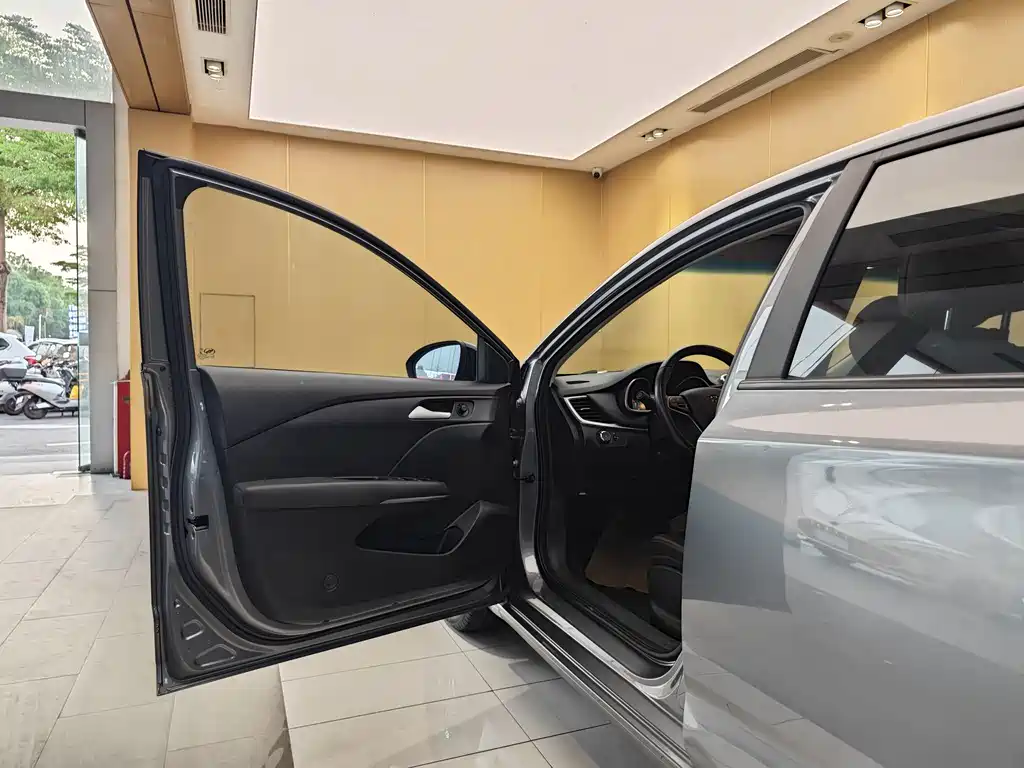 Chevrolet Chevrolet Cruze 2019 Redline 320T DCT Sport Edition国VI 2020 - thumbnail 7