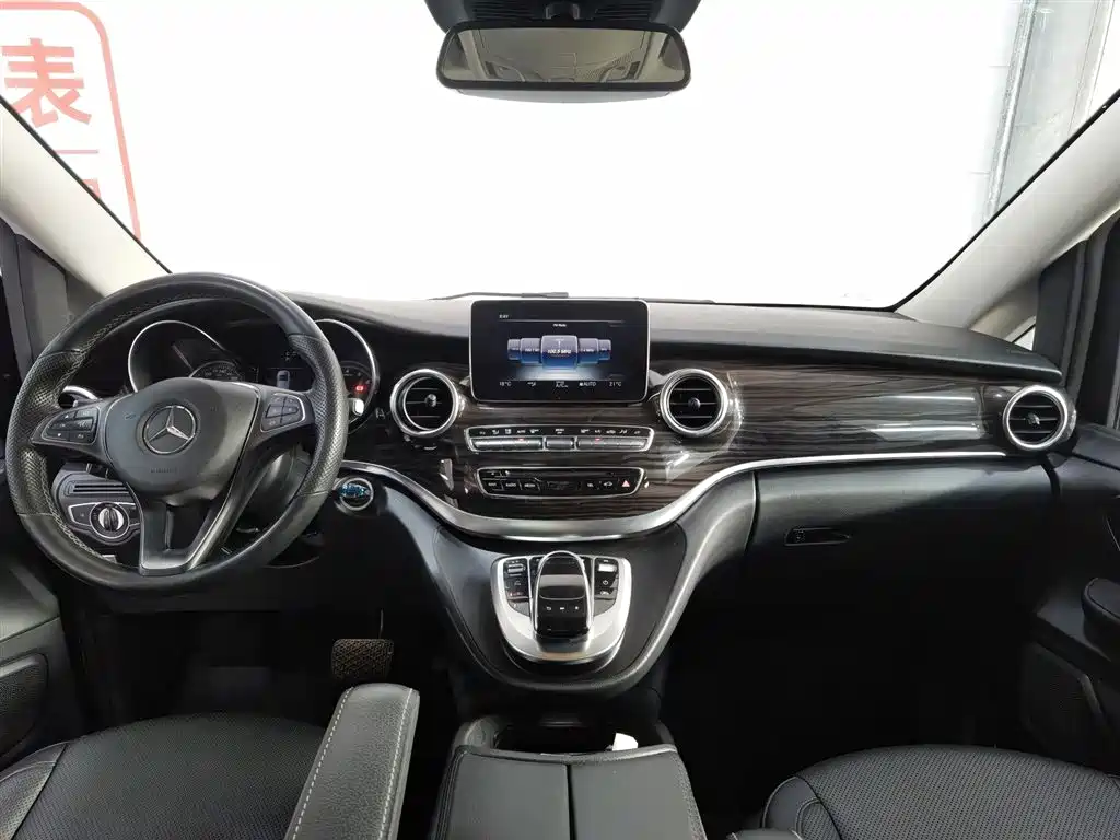 Mercedes-Benz Mercedes-Benz V-Class 2018 V 260 Navigation Edition China VI 2019 - thumbnail 5