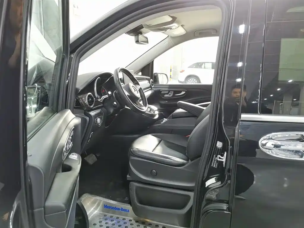Mercedes-Benz Mercedes-Benz V-Class 2018 V 260 Navigation Edition China VI 2019 - thumbnail 10