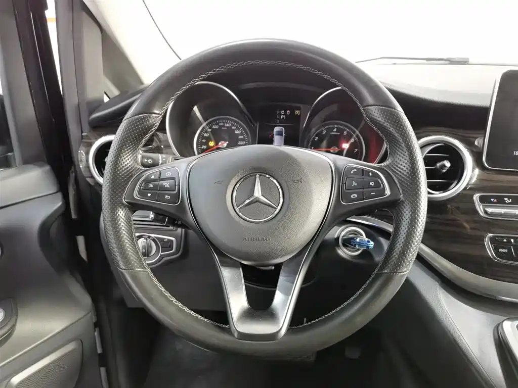 Mercedes-Benz Mercedes-Benz V-Class 2018 V 260 Navigation Edition China VI 2019 - thumbnail 11