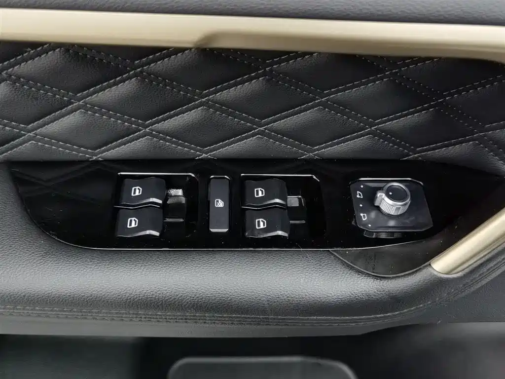 Haval Haval H6 2021 1.5T Automatic Urban Edition 2021 - thumbnail 9