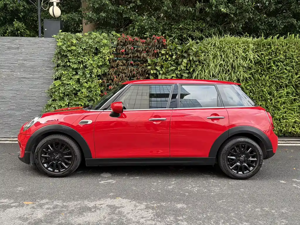 MINI MINI 2020 1.5T ONE PLUS Five-Door 2020 - thumbnail 3