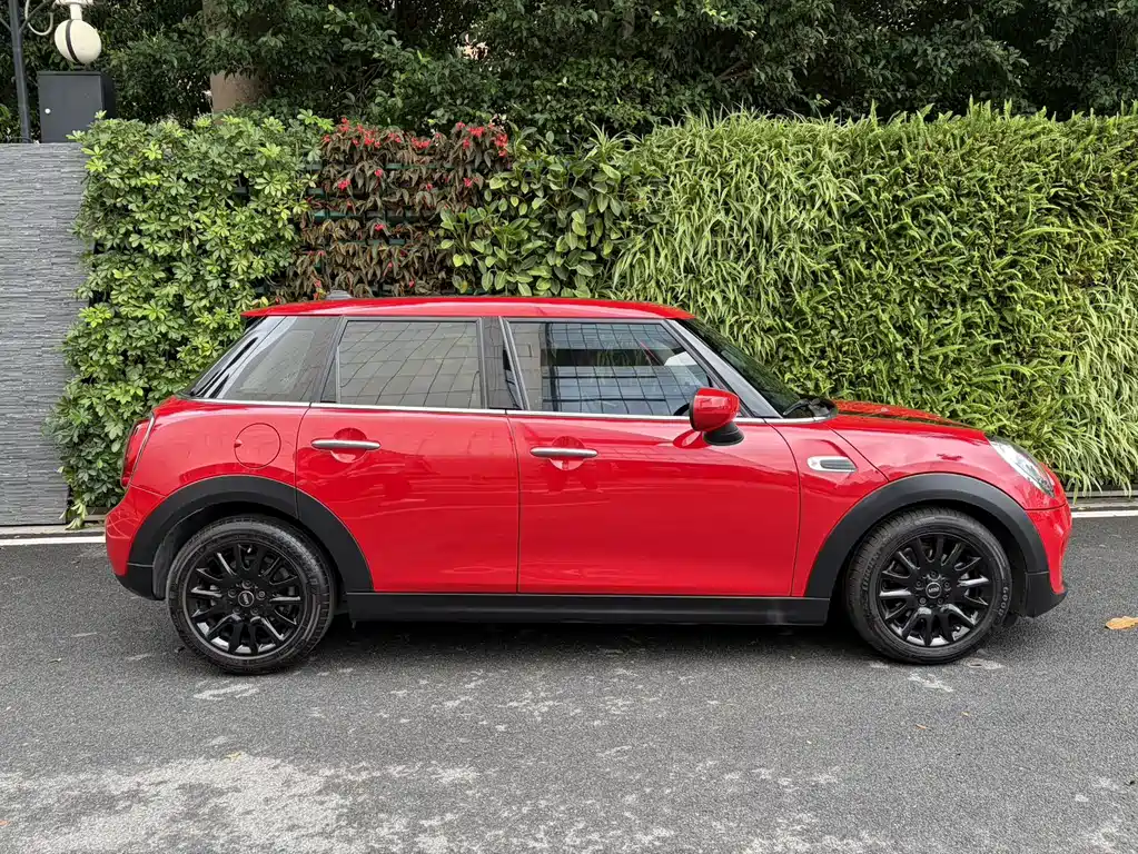 MINI MINI 2020 1.5T ONE PLUS Five-Door 2020 - thumbnail 4