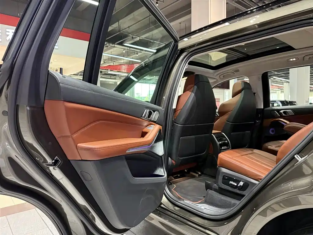 BMW BMW X7 M60i 2023 xDrive M60i 2023 - thumbnail 15
