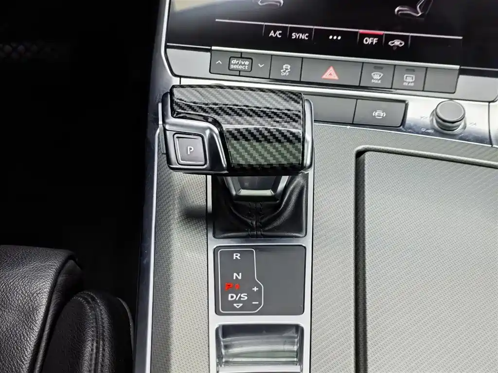 Audi Audi A6L 2019 45 TFSI Premium Elegant 2020 - thumbnail 13