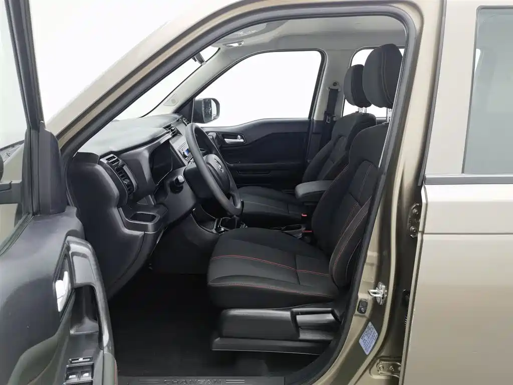 Changan Oushang Changan Oushang X70A 2020 1.5L Manual Base Model 2021 - thumbnail 10